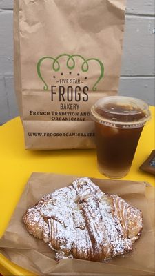 Frogs Organic Bakery by null