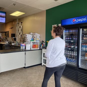 Philly Pretzel Factory - Beverage area - Hot Dogs Near Me - Virginia Beach, Virginia
