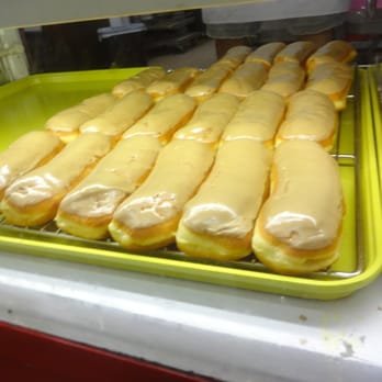 Friendly Donut House - WARM Maple Bars....ONOLICIOUS!!! - Donuts Near Me - Henderson, Nevada