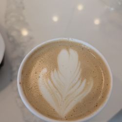 Shotted Specialty Coffee - Pistachio latte with extra pistachio sauce