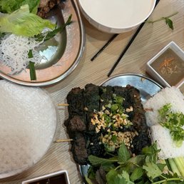 Betel Beef Wrap Leaf (bo la lot banh hoi)
