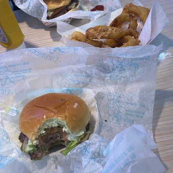 Bearden's - Bite out of my cheeseburger - Burgers Near Me - Rocky River, Ohio