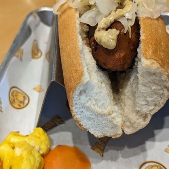 Mastiff Kitchen - La Mesa - Vegetarian bratwurst - Burgers Near Me - La Mesa, California Mastiff Kitchen - La Mesa - Vegetarian bratwurst - Burgers Near Me - La Mesa, California