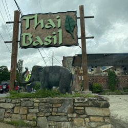 Thai Basil - Street view