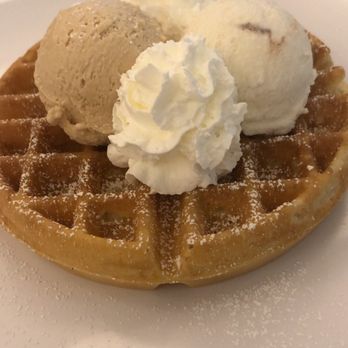 Sweet Berry - Ice Cream & Frozen Yogurt Near Me - Fairfax, Virginia
