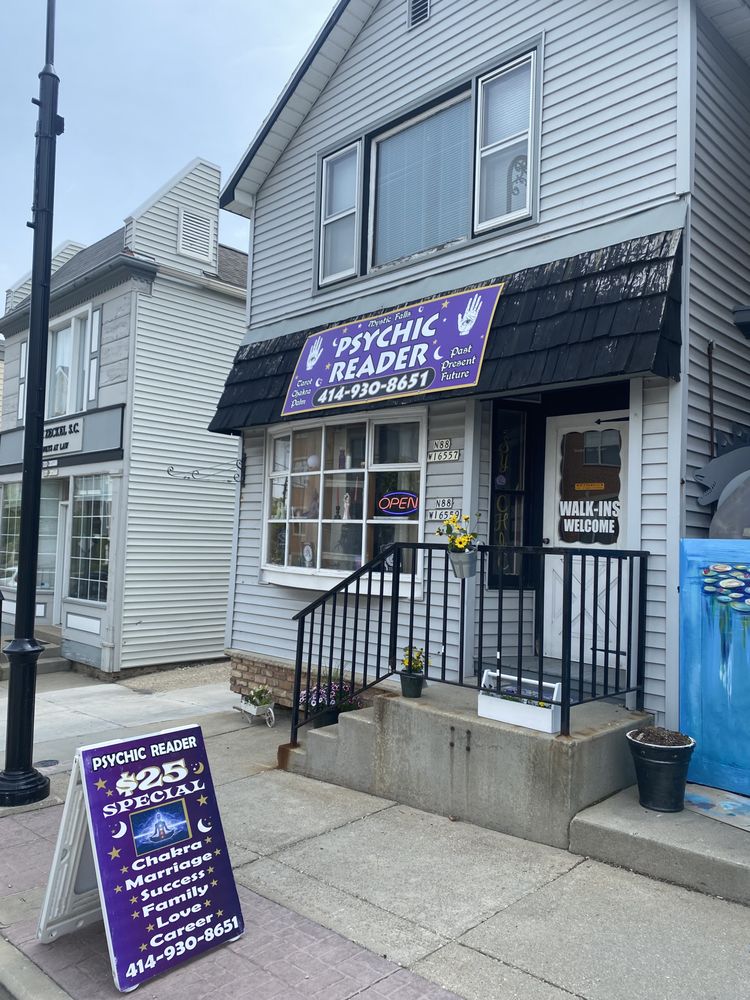 Mystic Falls Psychic Reader & Boutique - grief counselor in Menomonee Falls, WI