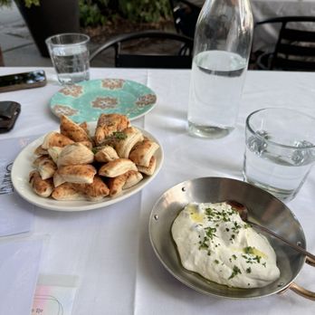 Juniper - Tzatziki - Bars Near Me - Wellesley, Massachusetts Juniper - Tzatziki - Bars Near Me - Wellesley, Massachusetts