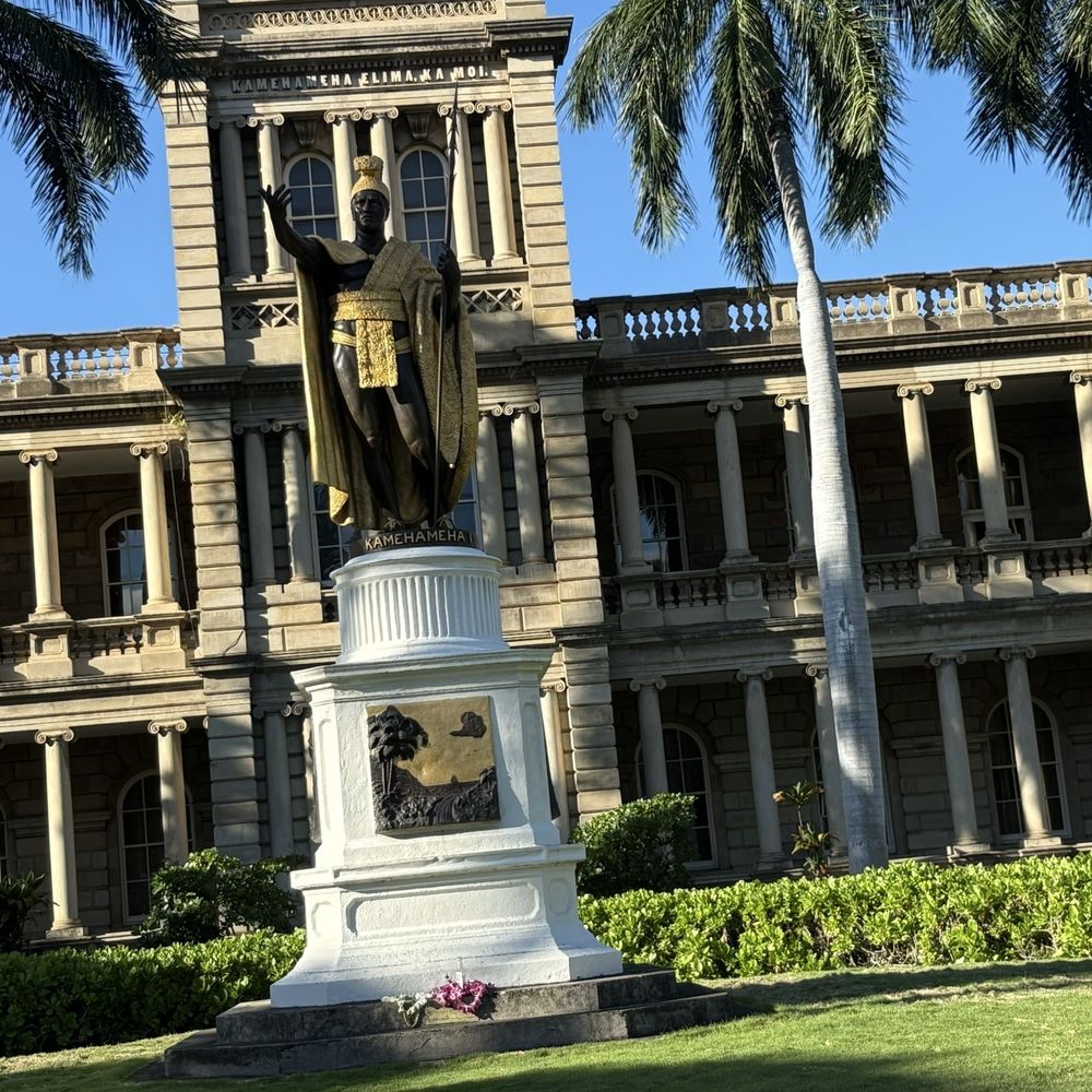 Kamehameha Statue - Statue - Public Art Near Me - Honolulu, Hawaii Kamehameha Statue - Statue - Public Art Near Me - Honolulu, Hawaii