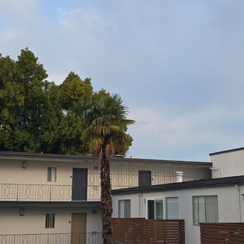 The Heltsley - View - Apartments Near Me - Redwood City, California The Heltsley - View - Apartments Near Me - Redwood City, California
