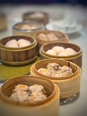Tong Por Resto-Reception by null