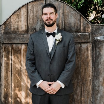 Villa & Vine - Photographer: Michelle Ramirez Florals: Down Emery Lane - Venues & Event Spaces Near Me - Santa Barbara, California Villa & Vine - Photographer: Michelle Ramirez Florals: Down Emery Lane - Venues & Event Spaces Near Me - Santa Barbara, California