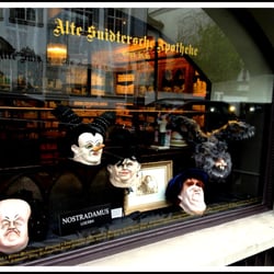 Alte Suidtersche Apotheke - Carnival.