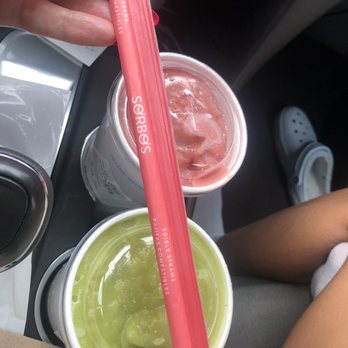 Tropical Smoothie Cafe - Detox Island Green Smoothie and Jetty Punch Smoothie - Juice Bars & Smoothies Near Me - Avon, Indiana Tropical Smoothie Cafe - Detox Island Green Smoothie and Jetty Punch Smoothie - Juice Bars & Smoothies Near Me - Avon, Indiana