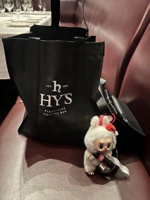 Hy's Steakhouse & Cocktail Bar by null