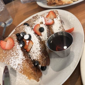 Toast Gretna - French toast - Breakfast & Brunch Near Me - Gretna, Louisiana Toast Gretna - French toast - Breakfast & Brunch Near Me - Gretna, Louisiana