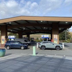 Longhouse Market & Deli