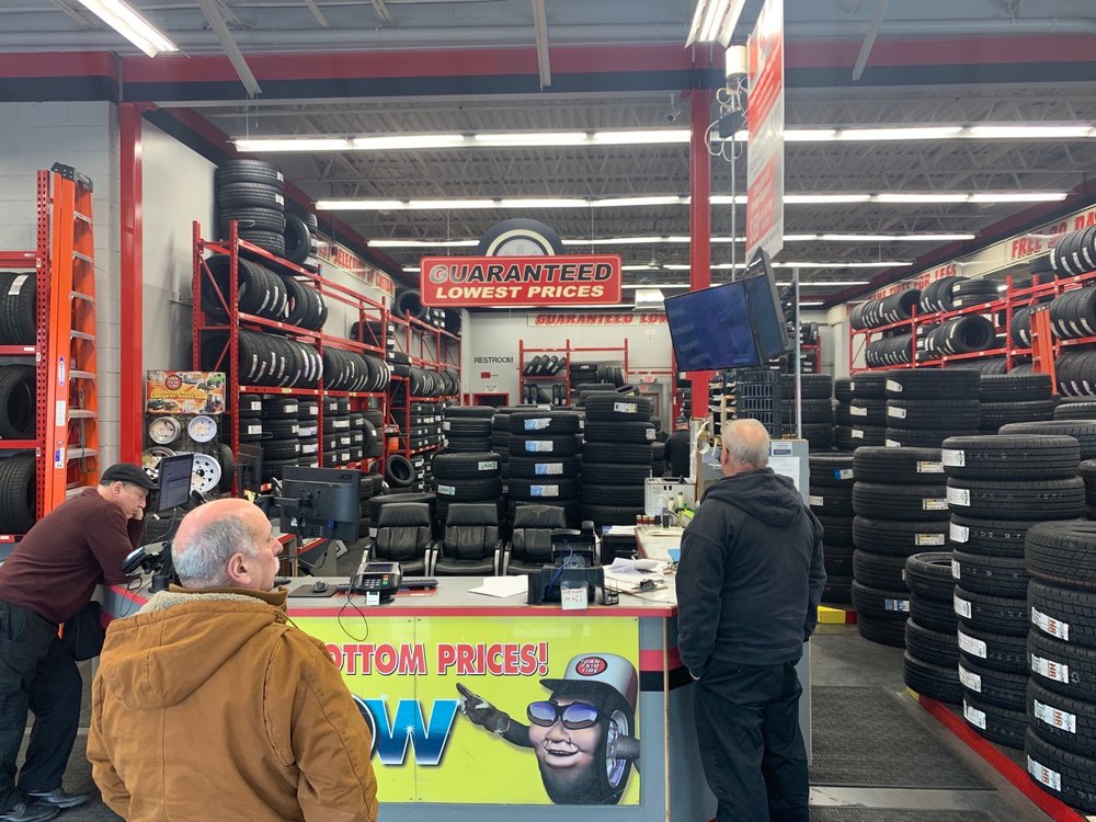 TOWN FAIR TIRE 16 Photos & 46 Reviews Tires 75 Providence Highway