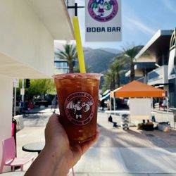 Dragon Lili Boba Bar - Exterior