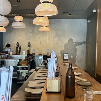 Saru Handroll Bar - Sushi Bars Near Me - San Francisco, California