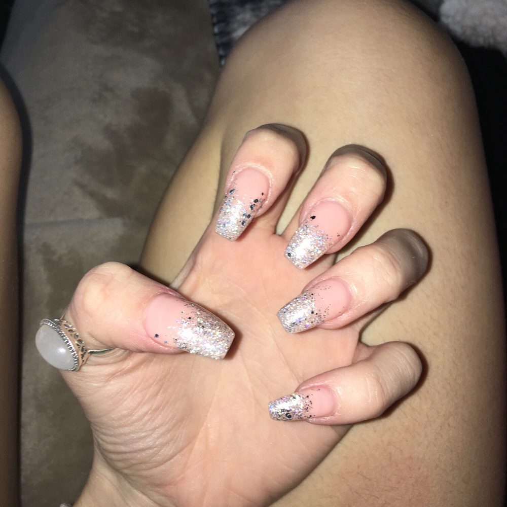 Pure Nails Spa - Beeeeeautiful ! Johnny is awesome - Nail Salons Near Me - Wildomar, California