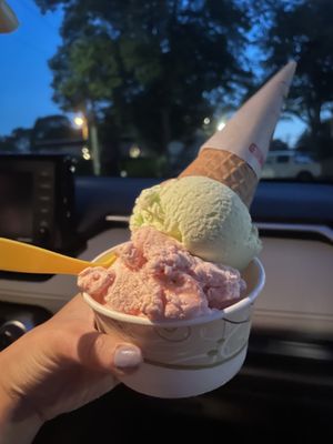 Ice Cream Cafe by null
