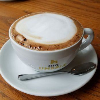 Cafe C'est La Vie - Almost too pretty to drink. I managed. - Cafes Near Me - Depoe Bay, Oregon