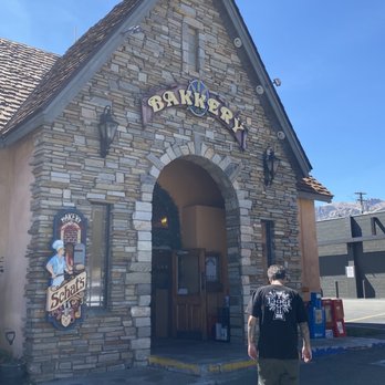 Shea Schat's - Outside entrance - Bakeries Near Me - Mammoth Lakes, California Shea Schat's - Outside entrance - Bakeries Near Me - Mammoth Lakes, California