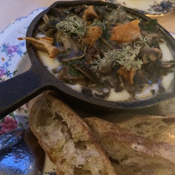 Hearth Restaurant - Canadian (New) Near Me - Saskatoon, Saskatchewan