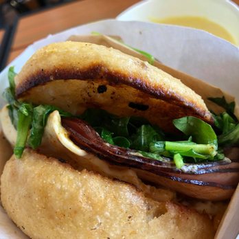 Eggbred - Breakfast & Brunch Near Me - La Habra, California