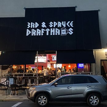 3rd and Spruce Drafthaus - Beer Bar Near Me - West Reading, Pennsylvania