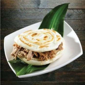 DL Eats - Chinese burger or Roy Jia No - 陕西肉夹馍 - Chinese Near Me - Calgary, Alberta DL Eats - Chinese burger or Roy Jia No - 陕西肉夹馍 - Chinese Near Me - Calgary, Alberta