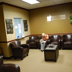 Foot & Ankle Associates Of Sugar Land - Waiting room