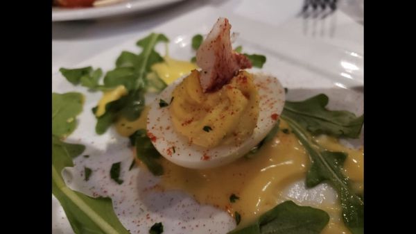 Finz Bar & Grill by null