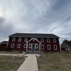 Nestledown Bed and Breakfast - The front view of Nestledown.