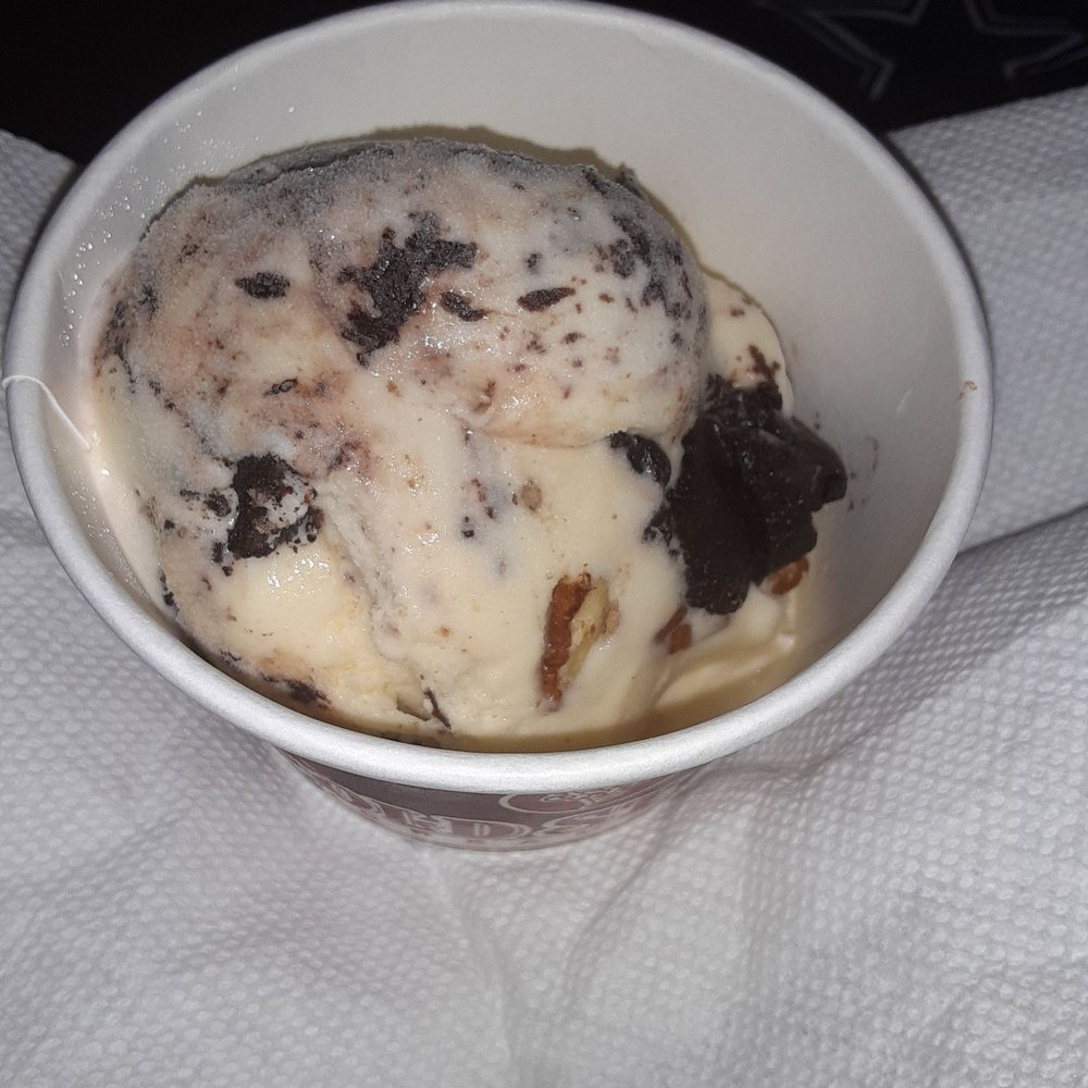 Cold Stone Creamery - Less ice cream I usually get - Ice Cream & Frozen Yogurt Near Me - Lancaster, California Cold Stone Creamery - Less ice cream I usually get - Ice Cream & Frozen Yogurt Near Me - Lancaster, California