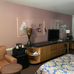 Village Inn