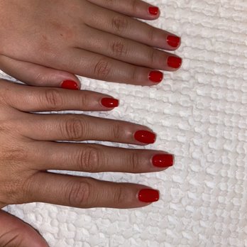 Blume Nails Spa - Gel manicure and dip. - Nail Salons Near Me - Solon, Ohio