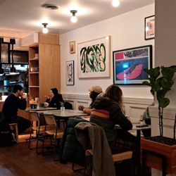 Cafe Mado - Breakfast crowd.