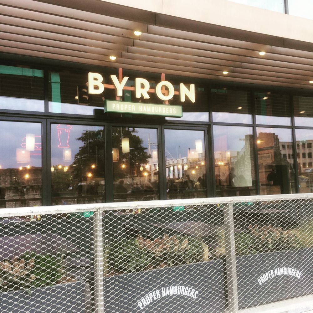 Byron Burger - Outside seating - Burgers Near Me - Southampton, STH