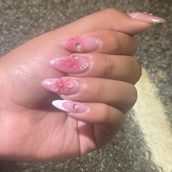 Infinite Nails & Spa - Nail Salons Near Me - Houston, Texas