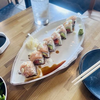 Hapi Sushi - Sushi Bars Near Me - Laguna Beach, California
