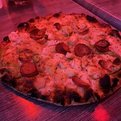 Magellans On Main St - Jambalaya Pizza