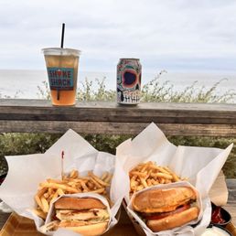 Cove Deluxe Cheeseburger
