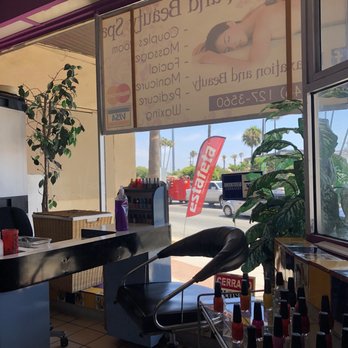 Relaxation and Beauty Spa - Manicure area is clean and simple. - Day Spas Near Me - Ensenada, BCN Relaxation and Beauty Spa - Manicure area is clean and simple. - Day Spas Near Me - Ensenada, BCN