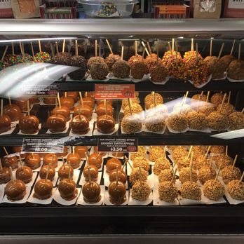 The Famous Tomato - Carmel apples - Farmers Market Near Me - Speedway, Indiana