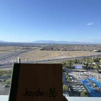 Jayde @ 16 - View - Asian Fusion Near Me - Henderson, Nevada