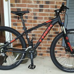 Outspokin' Bicycles - New Marlin 7 from Outspokin. Great place to buy!