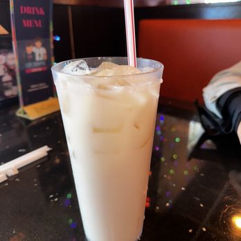 Los Guapos Latín Food - Agua de Horchata - Latin American Near Me - Lawrence, Kansas Los Guapos Latín Food - Agua de Horchata - Latin American Near Me - Lawrence, Kansas