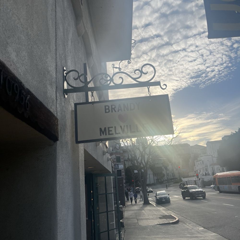 Brandy Melville Woodland Hills, Los Angeles, CA - Last Updated January 2026  - Yelp