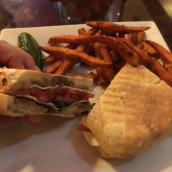 The Edison Grill - The saddest caprese I've ever had, 11 dollars not worth it, and it was $14 with sweet potato fries. - Bars Near Me - Harwinton, Connecticut